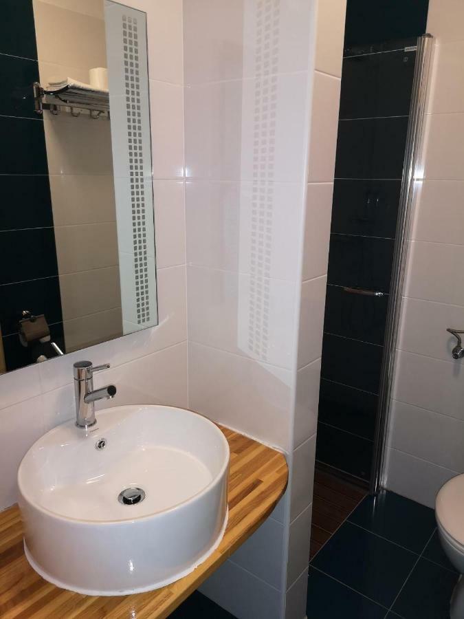 Apartments Pongrac Cres Kültér fotó